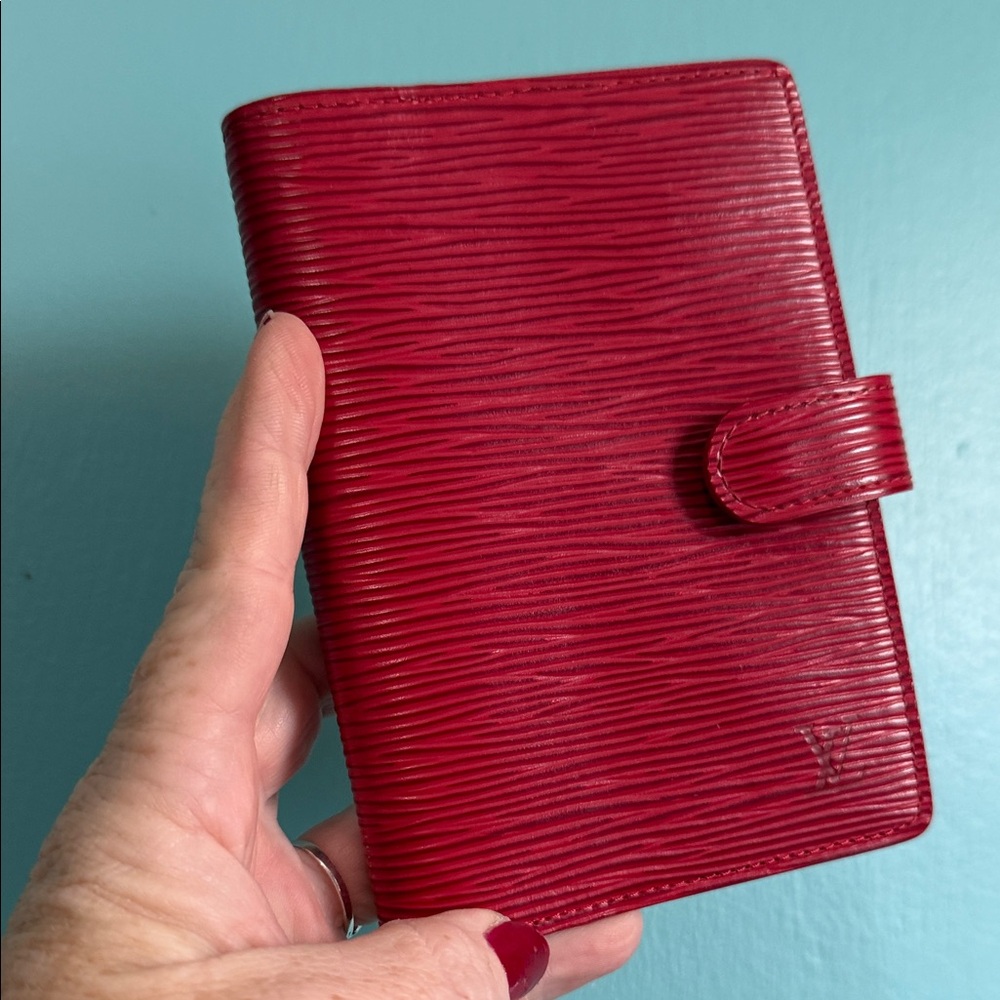✨ Louis Vuitton Epi Leather PM Agenda – Red – Authentic ✨